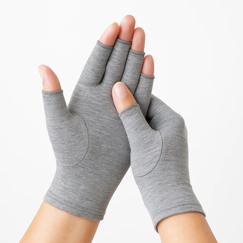 HyvinVita™ Compression Gloves